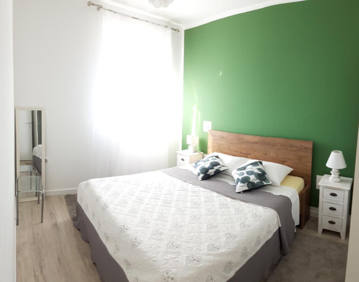 Apartman Lili In Pet Friendly, Free Parking *